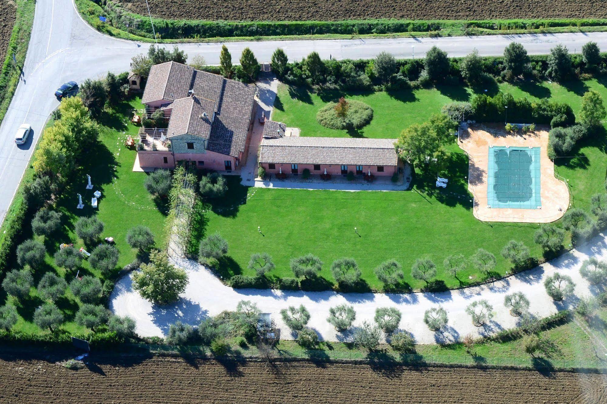 Agriturismo Casale Le Selvette Ripa Exteriör bild